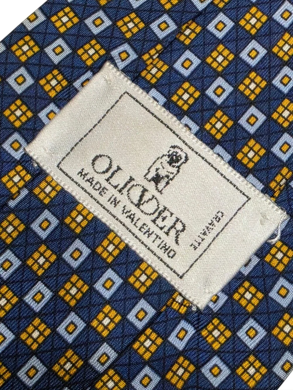 Valentino oliver by
